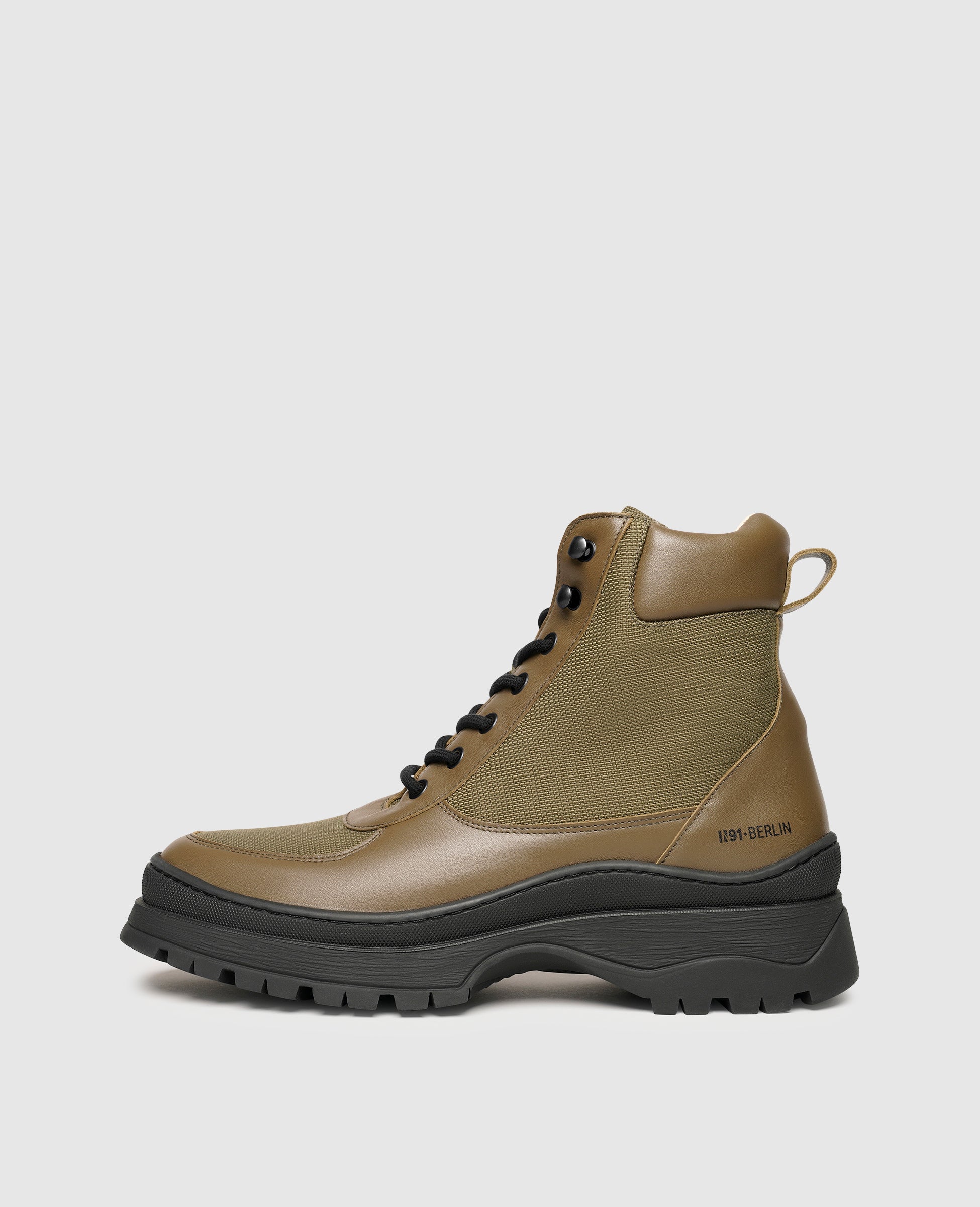 Shoepassion The Berlin Shoe Brand Men’s Leather Ankle Boots Sz 6 Buy black ankle boots for men online. | Shoepassion main image 2