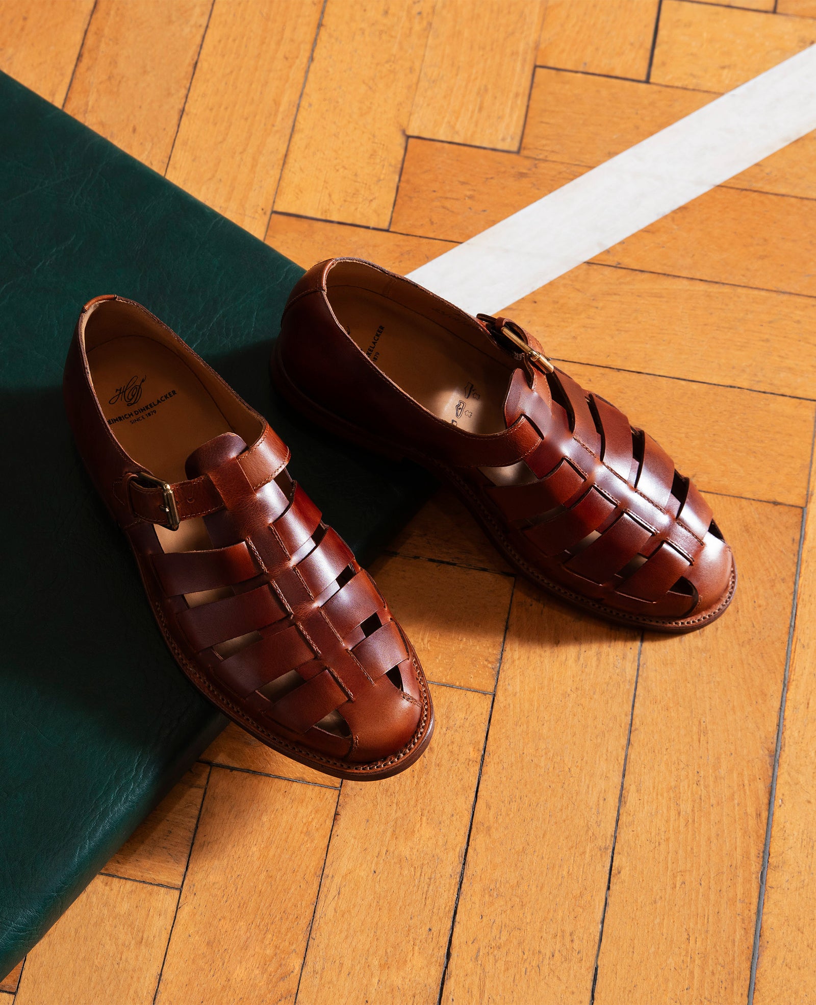 Noble men's leather sandals by Heinrich Dinkelacker | Shoepassion