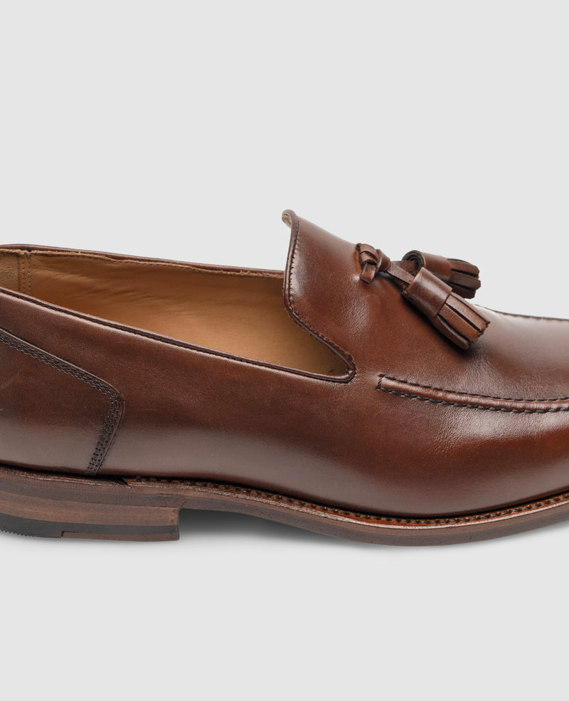 Wien Plain Tassel BC - Brown