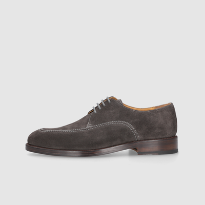 Luxury shoes for men