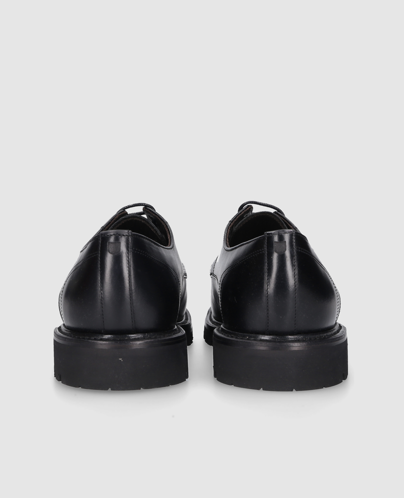 Harry N - Black