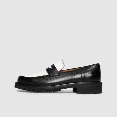 Men's shoes in black and white