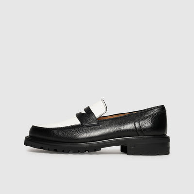 Men's shoes in black and white