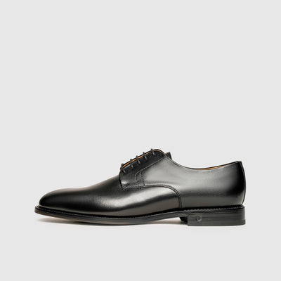 Youth consecration shoes
