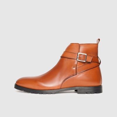 Men's boots with buckles