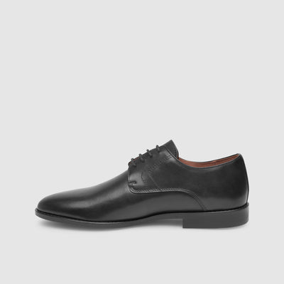 Youth consecration shoes