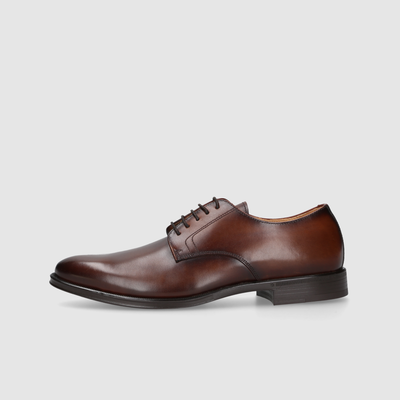 Men's dress shoes