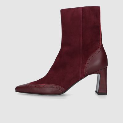 Text: Half shoes for women