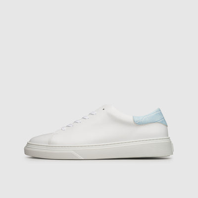 Leather sneakers for women