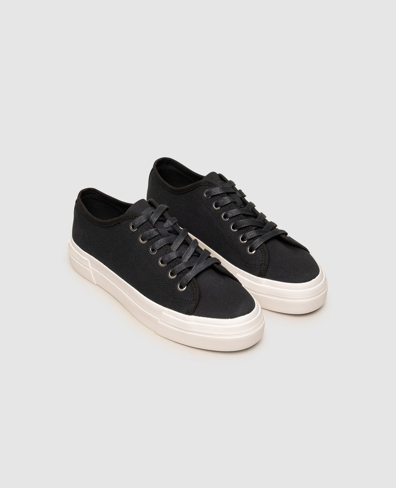 Teddie W - Black