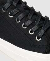 Teddie W - Black