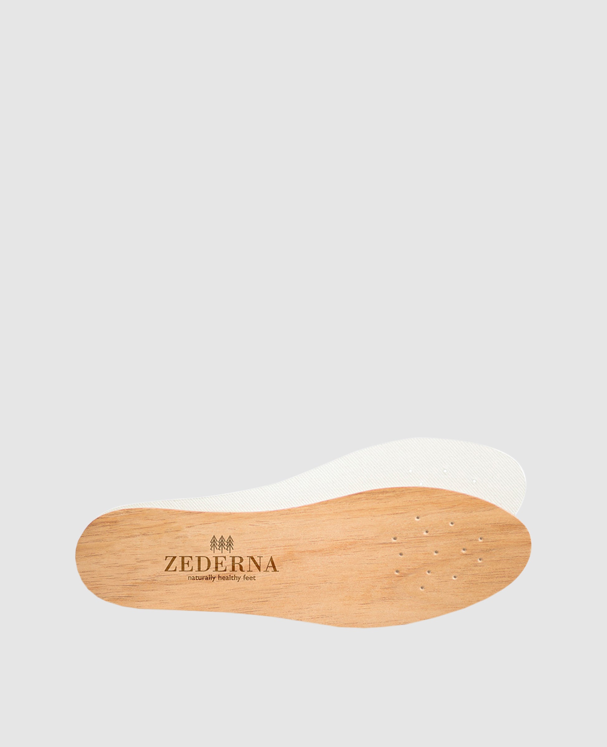 Cedar wood insoles for naturally healthy feet | Shoepassion