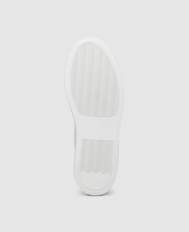 No. 26 WS - White